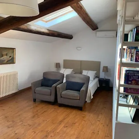 La Maison De Cerise 3* Fourques