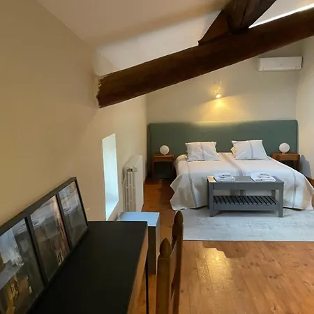 La Maison De Cerise 3* 富尔克
