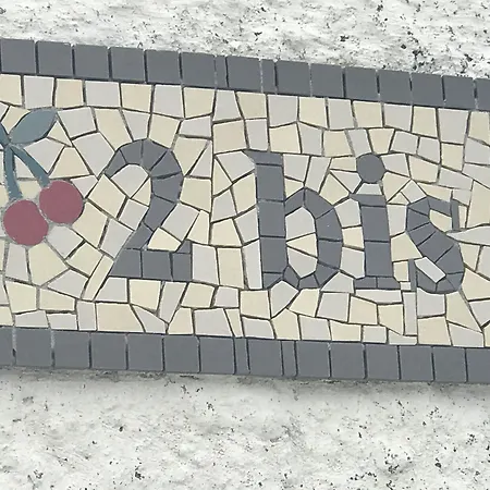 La Maison De Cerise Frühstückspension